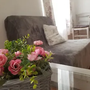 Appartement Joli T2 De 40m² à Louer à, Le Muy
