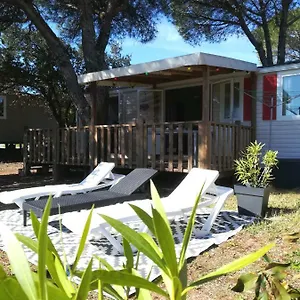 Camping Mobil-home Tikayan Les Cigales, Le Muy